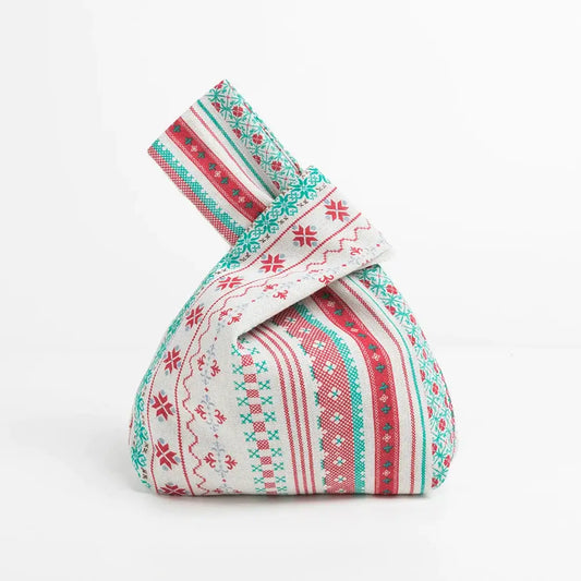 Nordic Yule Knot Bag
